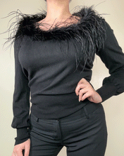 Load image into Gallery viewer, Vintage Y2K Ostrich Feather black Jumper
