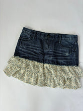 Load image into Gallery viewer, Vintage Y2K Denim Floral Frill Skirt

