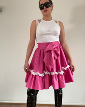 Load image into Gallery viewer, Vintage Y2K pink and white bow midi Skirt
